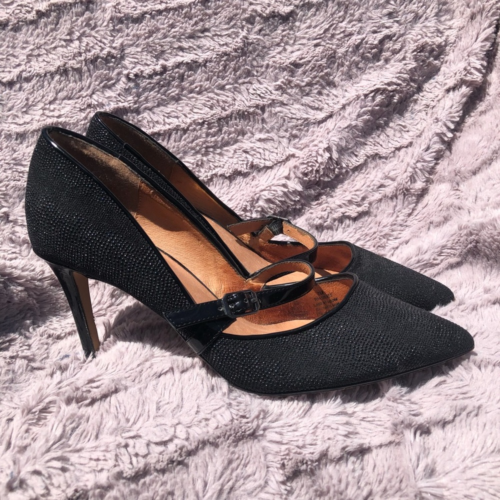 Halogen shoes
